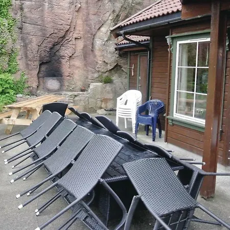 Front In Lindesnes With Sauna Jasund