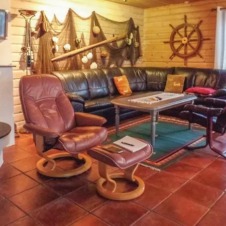 Stunning In Lindesnes With Sauna * Svinoy